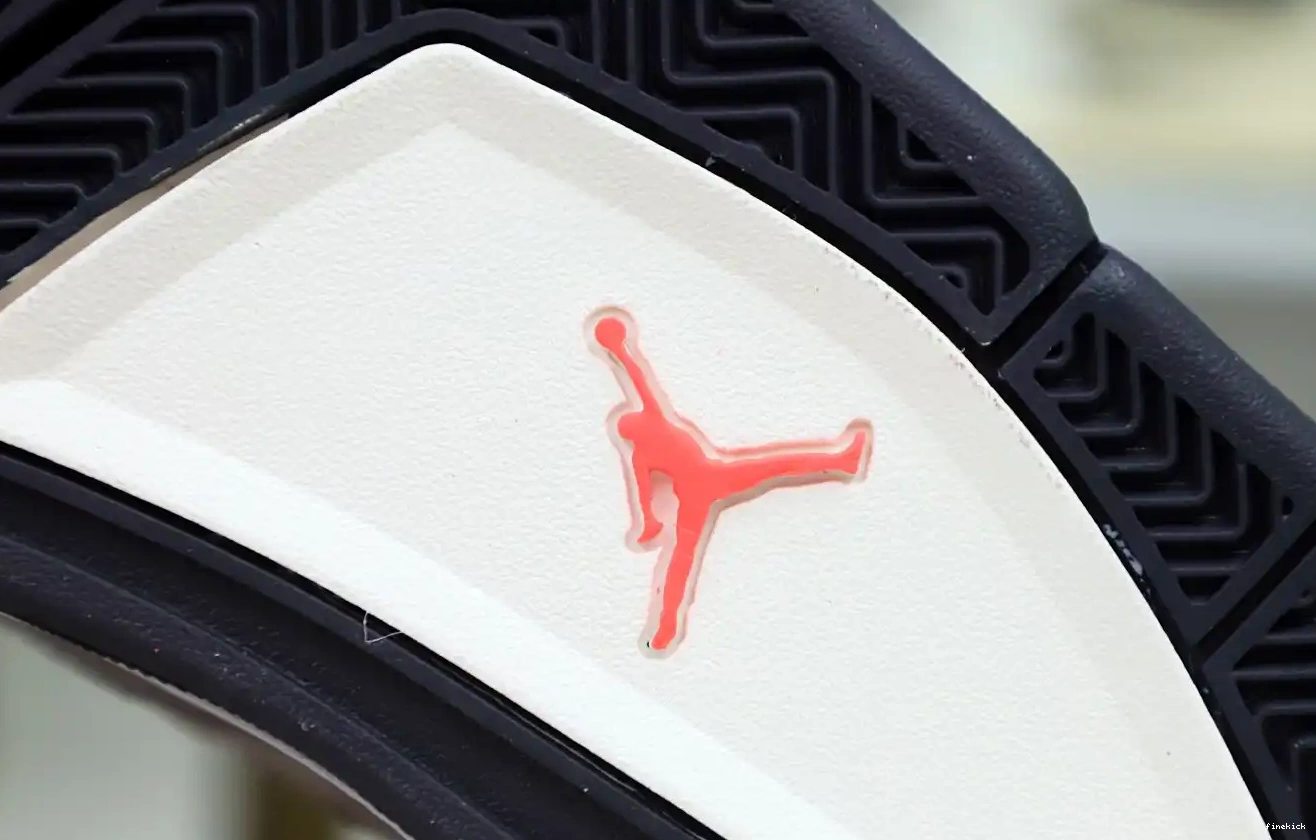JORDAN 4 RETRO 'TAUPE HAZE' AIR 0706